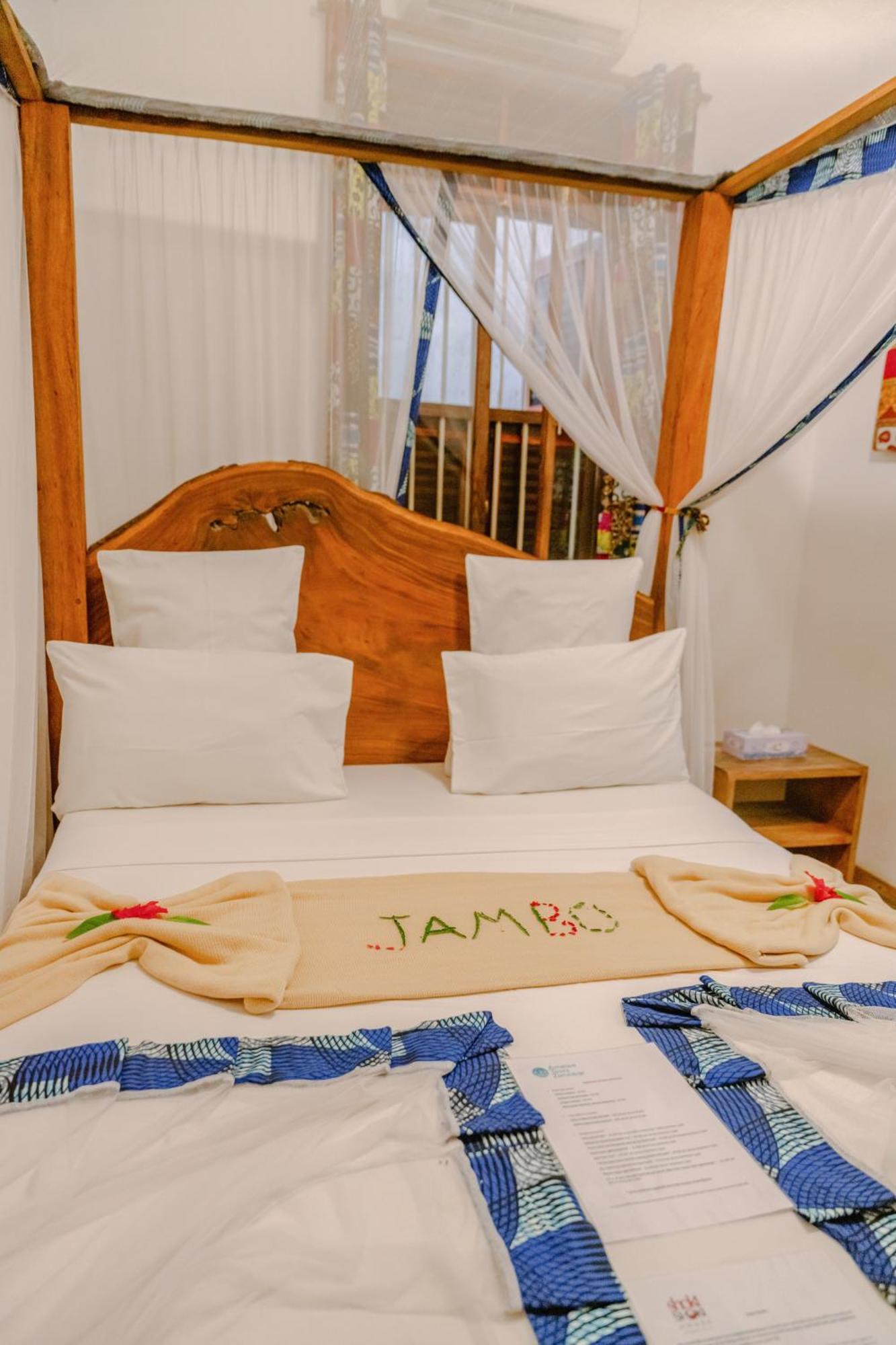 Shoki Shoki Hotel Stone Town Занзибар Экстерьер фото